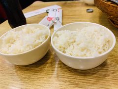 -愉肴麻辣香锅(中山路店)