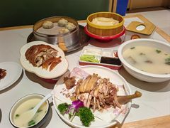 -梅利汴京烤鸭•开封豫菜地标店(晋安路店)