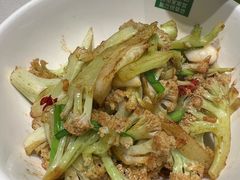 大碗花菜-绿草地·湘菜(7mall店)