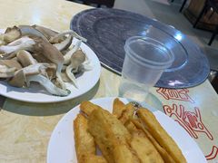 -武记碳锅鱼大盘鸡(杜岭街店)