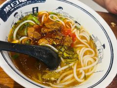 -黑白电视长沙小吃(美林M·LIVE天地东座店)