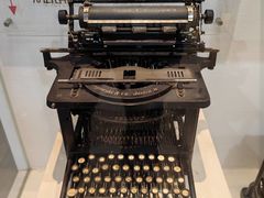 -陆汉斌打字机博物馆