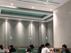 大堂-姚姚酸菜鱼·金戈戈香港豉油鸡(喜荟城联名店)