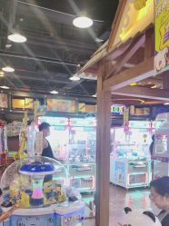 -卡通尼乐园(宝山龙湖天街店)