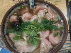 -老谢野馄饨(延安路店)