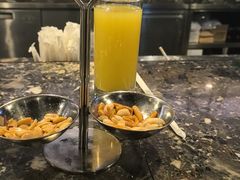 -上海锦江汤臣洲际大酒店柒酒廊