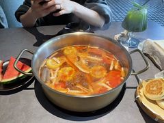 -罗勒家·养生火锅· Bistro(大望路店)