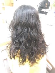 -CARR SALON