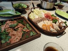-一叶一世界·素食餐厅(锦华万达店)