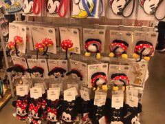 -名创优品(万达广场河东店)