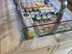 面包甜点陈列柜-TOUCH泰奇(南汇南门大街店)