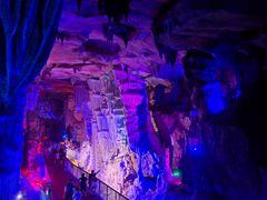 -泰安地下龙宫景区