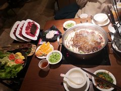 -牛焱·贵州黄牛肉火锅(城西银泰店)