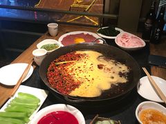 -纸盐河码头火锅(十八梯店)