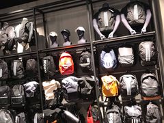 -adidas(印象城购物中心店)