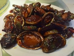 酱焖小鲍鱼-日丰园海肠水饺·老字号大连海鲜(和平广场店)