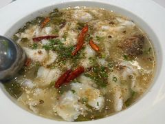 -姚姚酸菜鱼·金戈戈香港豉油鸡(喜荟城联名店)
