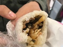 牛肉-糯米包油条(武汉大学店)