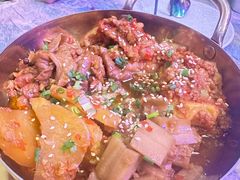 -浩海火燒雲傣家菜(芮欧百货店)