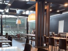 -麦当劳(深圳北站高铁店)