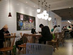 大堂-肯德基(宁波万达店)