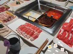 -海底捞火锅鲜切牛肉主题店(长寿路店)
