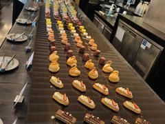 -圣丰索菲特·2 On 988 Café 自助餐厅