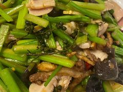 -旺角小渔村·海肠捞饭开创者(环山路店)