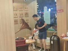 -霸王茶姬(南强街店)