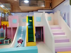 -多多淘儿童体验中心(重庆来福士店)