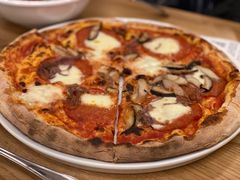 -城市大道红炉披萨烘焙坊