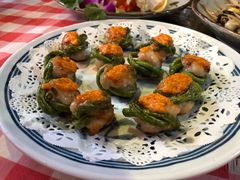 蟹黄墨鱼饼-龙桥私厨·姜花菊花过桥鱼·顺德菜(容桂店)