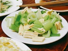 -宝瑞门钉肉饼店