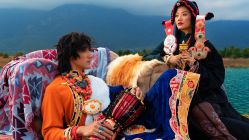 -AOROA·奥洛拉婚纱摄影·旅拍·礼服