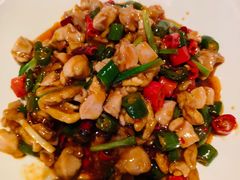 -艳阳天·非遗楚菜(武汉客厅店)