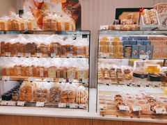 -巴黎贝甜(华堂新辰汇店)