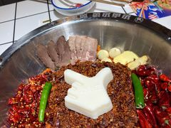 -贤合庄卤味火锅(安吉万达店)