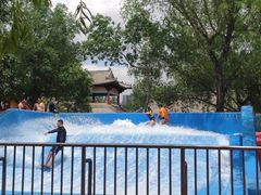 -欢乐水魔方水世界