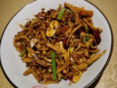 -老村长•湖北家常菜(南湖店)