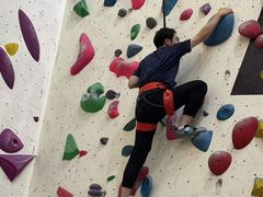 -问山MountQuest攀岩馆