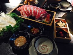 -湊湊火锅·茶憩(新中关购物中心店)