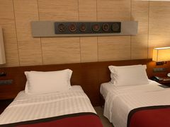 -三亚湾海居铂尔曼度假酒店