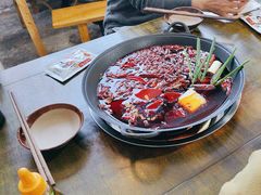 -黄潇洒老火锅(九眼桥宏济巷店)