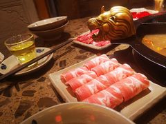 -沪小胖小龙虾(淮海中路旗舰店)