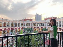 -佛罗伦萨小镇广佛名品奥特莱斯(疏港路店)