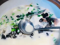 -姜君·千岛湖鱼头馆(浦东大道店)