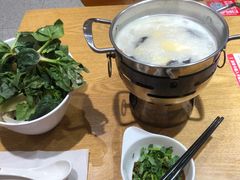 -南城香·饭香串香馄饨香(青年路店)