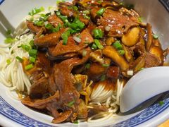 蛤蜊猪肝面-沪西老弄堂面馆(定西路店)