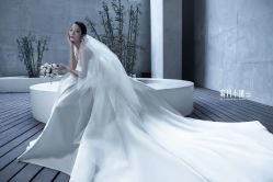 -苏菲亚婚纱摄影