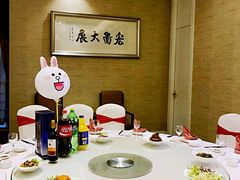 -双子楼大酒店(城开国际写字楼店)